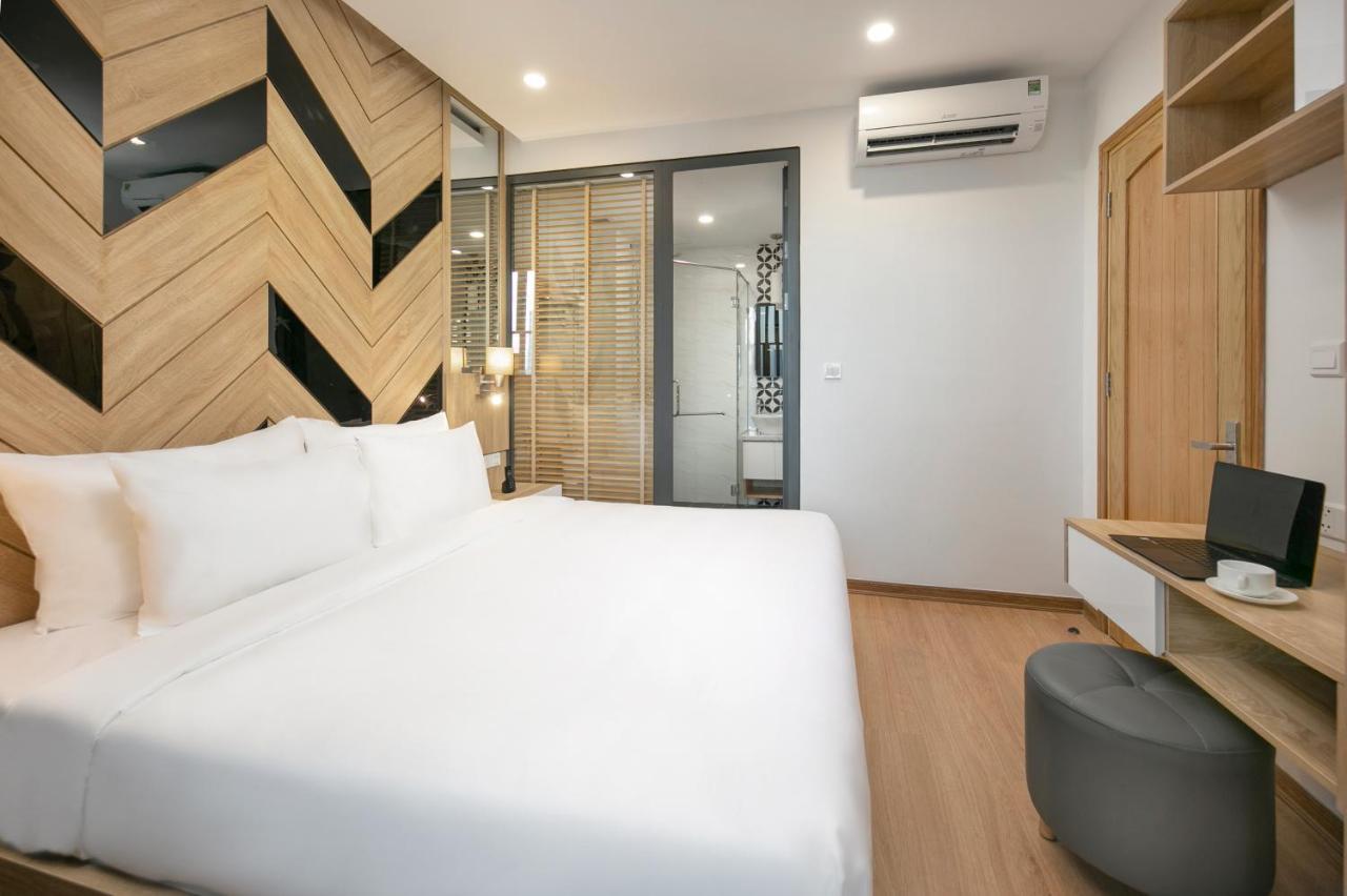 Dolphin Hotel And Apartment Da Nang Exterior foto